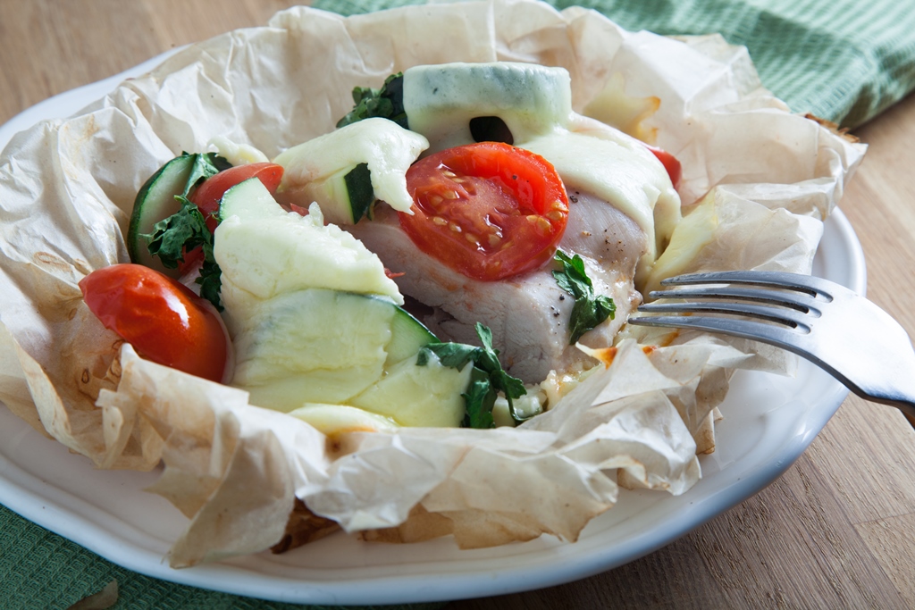 Конвертики с курицей, овощами и сыром — процесс приготовления, фото 5 Конвертики с курицей, овощами и сыром — процесс приготовления, фото 5